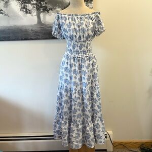 Trixxi Tiered Maxi Dress